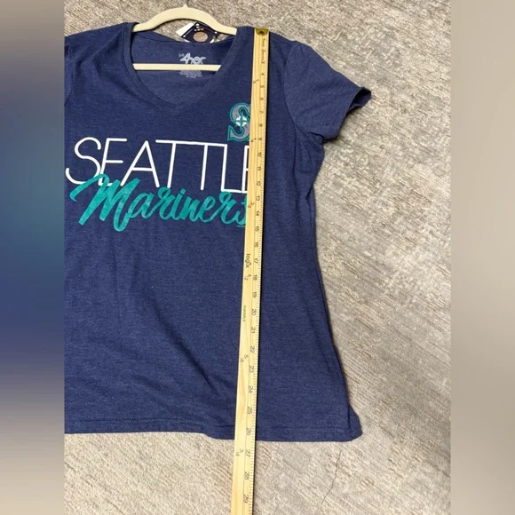 G-III 4her Carl Banks Seattle Mariners Women's Blue V-Neck Top NWT - Picture 7 of 7